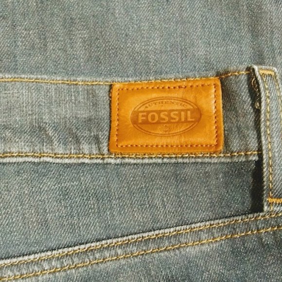 * FOSSIL VTG*JEANS*LONG LIVE VINTAGE* STRAIGHT LEG*WOMEN SIZE 27/4-6 - Picture 5 of 8